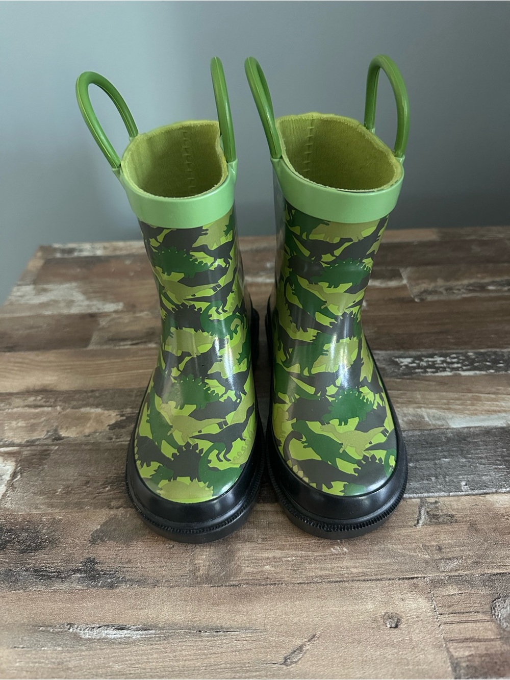 Kids Green Dino Camo Rain Boots with Easy Grab Handles